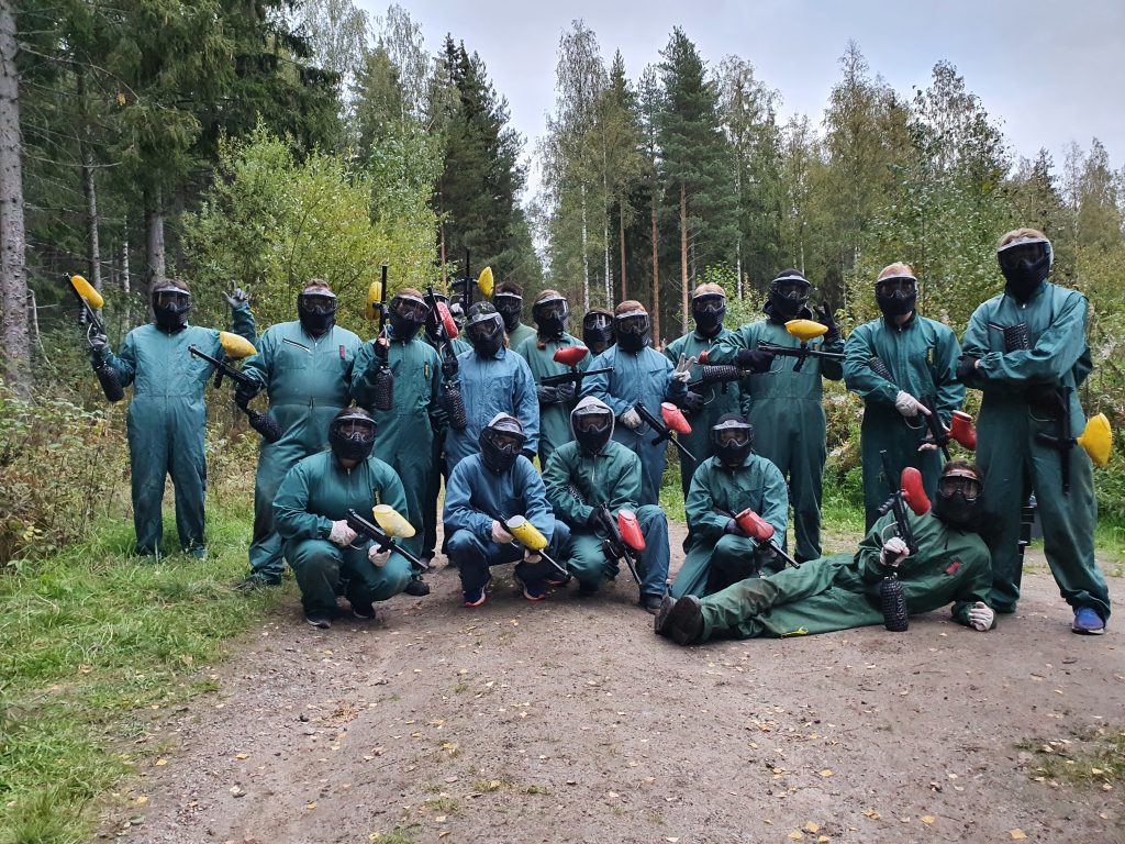 paintball Jyväskylässä
polttarit Jyväskylässä
tyhy Jyväskylässä